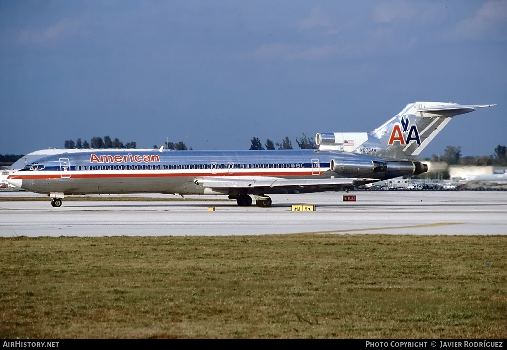 Aircraft Photo of N875AA | Boeing 727-223/Adv(F) | American Airlines | AirHistory.net #571618