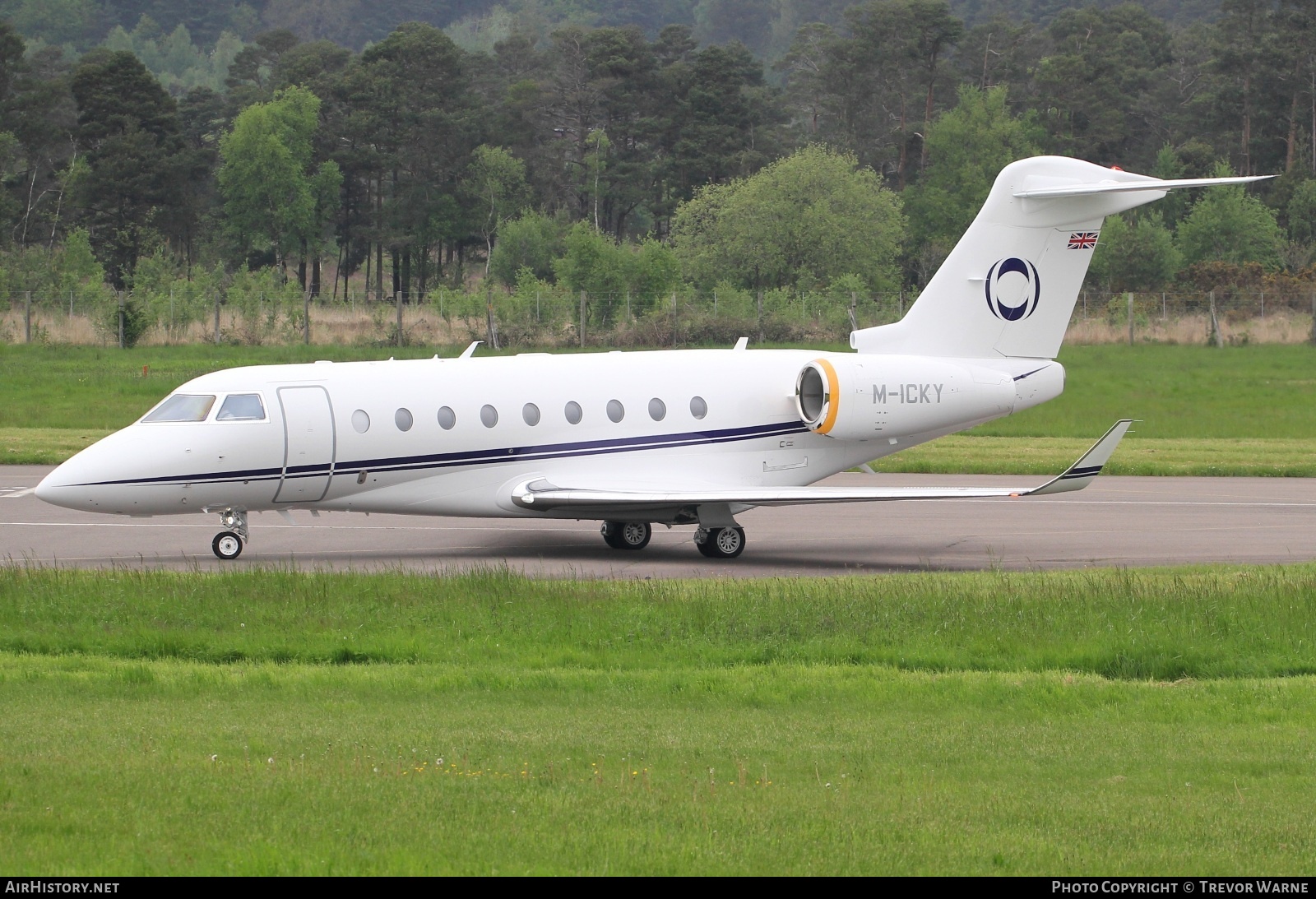 Aircraft Photo of M-ICKY | Gulfstream Aerospace G280 | AirHistory.net #571678