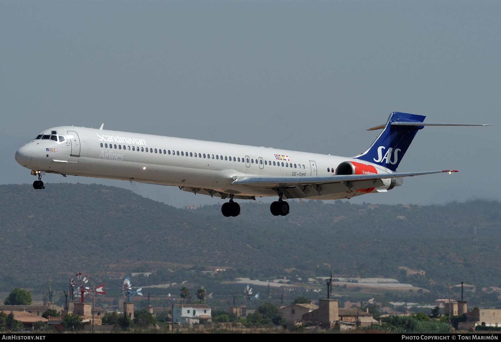 Aircraft Photo of SE-DMF | McDonnell Douglas MD-90-30 | Scandinavian Airlines - SAS | AirHistory.net #571680