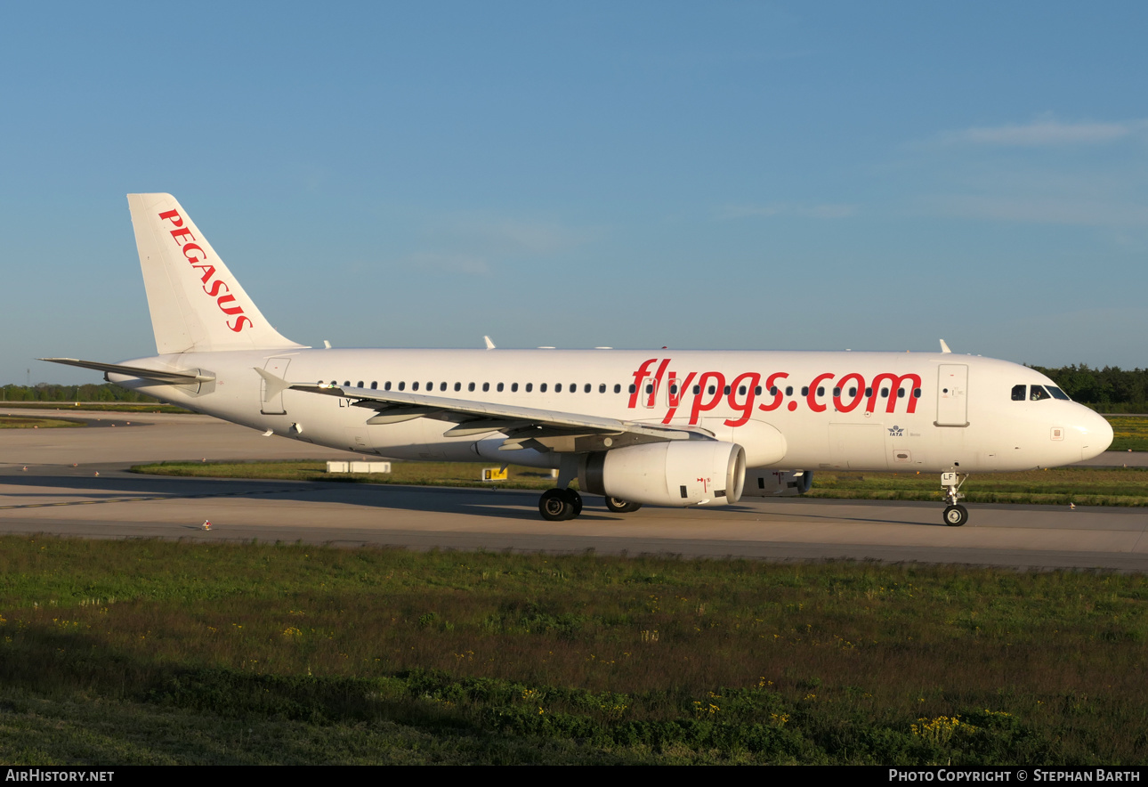 Aircraft Photo of LY-MLF | Airbus A320-232 | Pegasus Airlines | AirHistory.net #571708