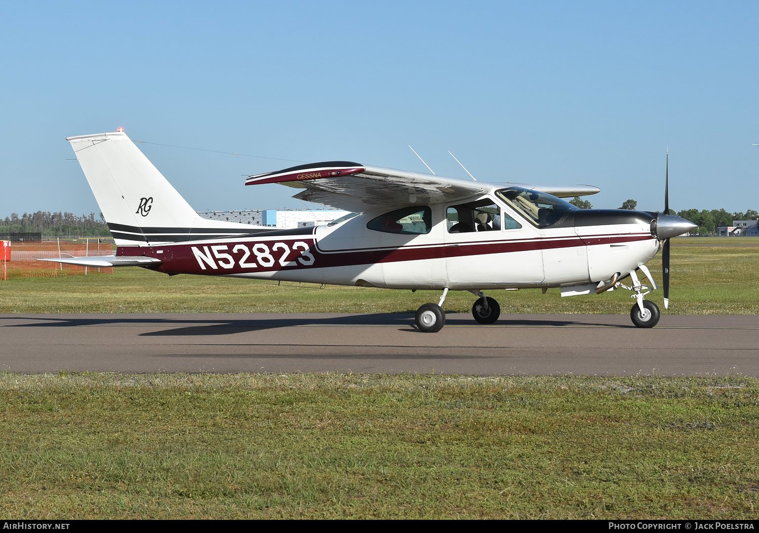 Aircraft Photo of N52823 | Cessna 177RG Cardinal RG | AirHistory.net #571757
