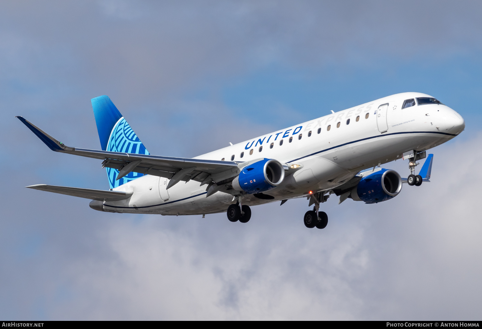 Aircraft Photo of N753YX | Embraer 175LR (ERJ-170-200LR) | United Express | AirHistory.net #571769