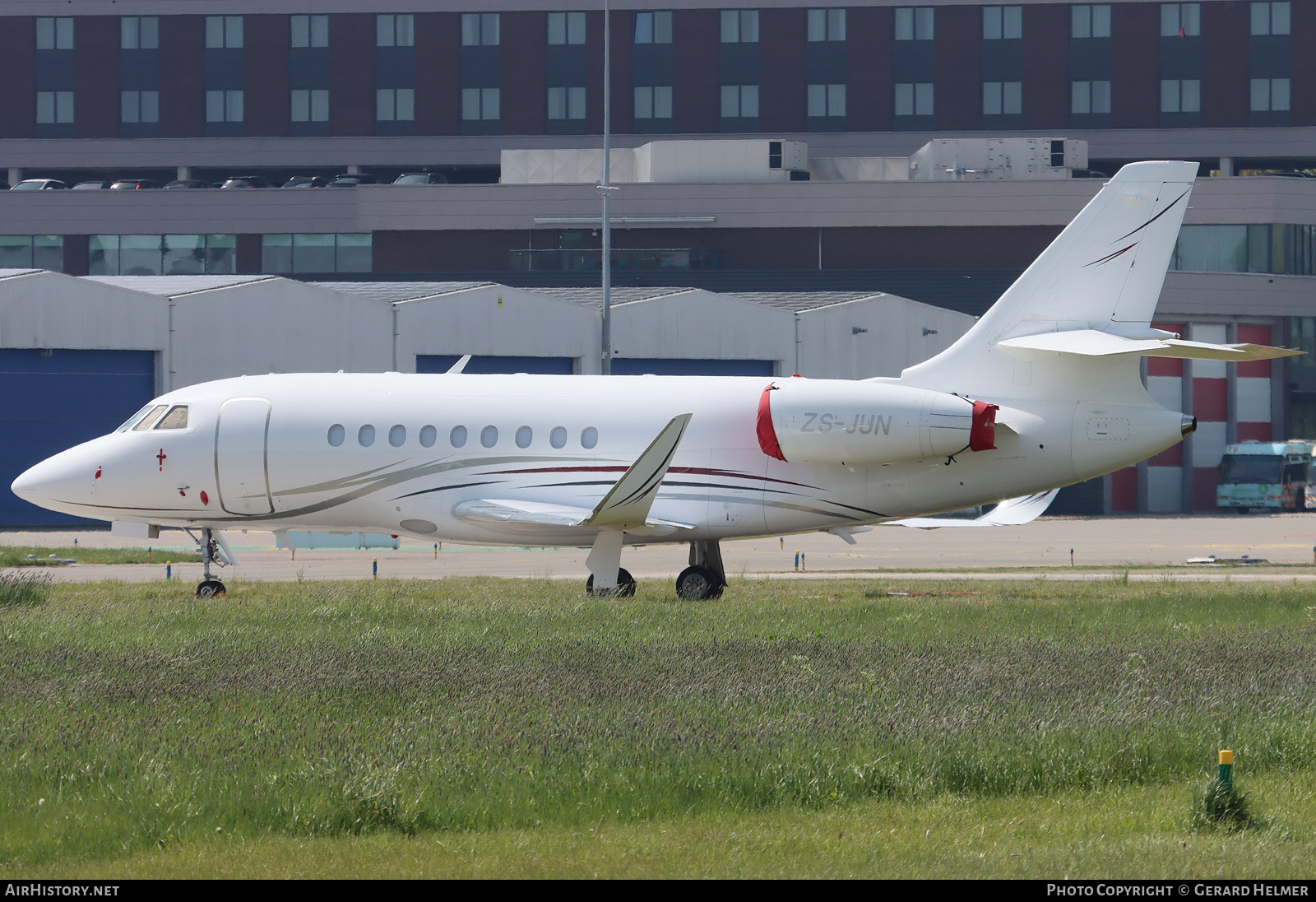 Aircraft Photo of ZS-MVL, Dassault Falcon 2000