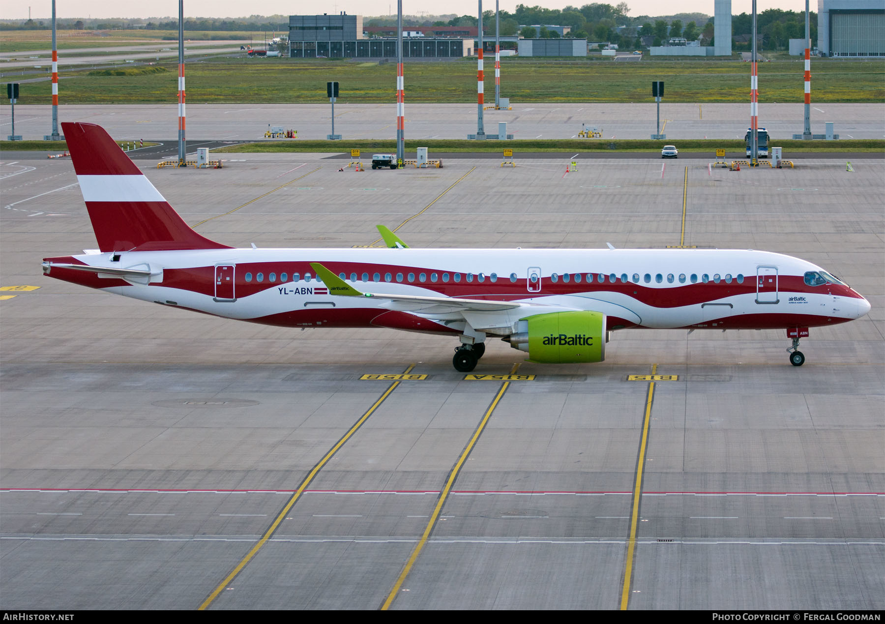 Aircraft Photo of YL-ABN | Airbus A220-371 (BD-500-1A11) | AirBaltic | AirHistory.net #571795