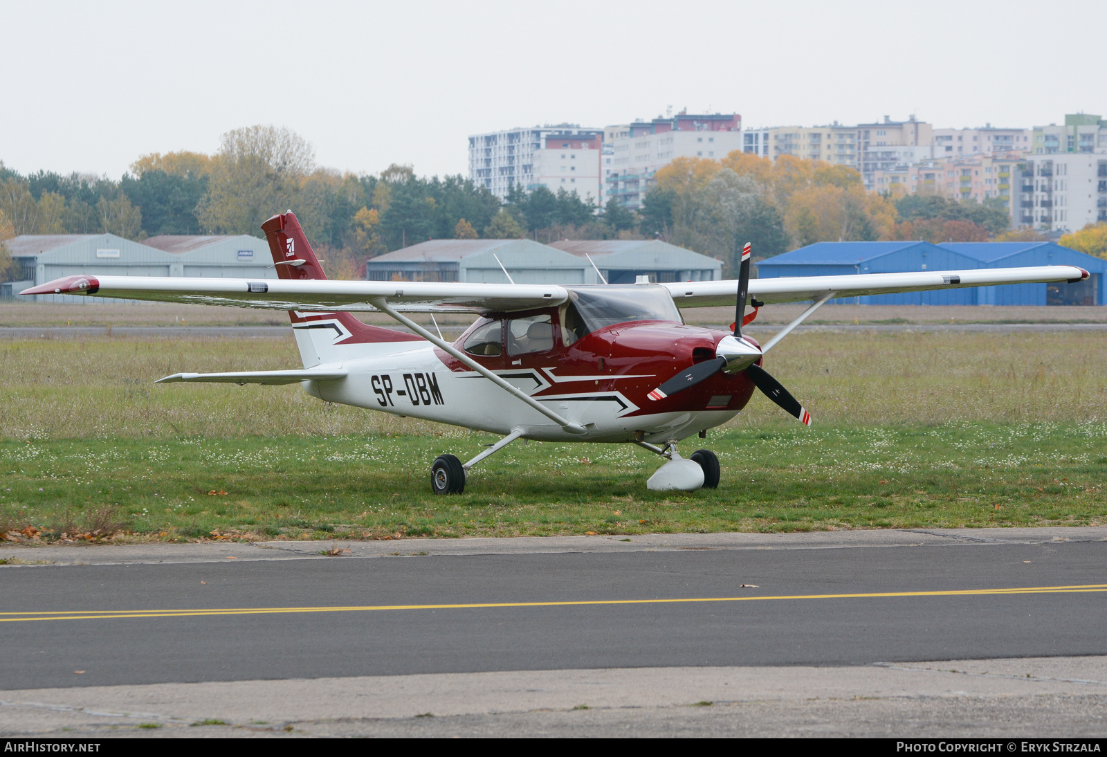 Aircraft Photo of SP-DBM | Cessna 182T Skylane | AirHistory.net #571968