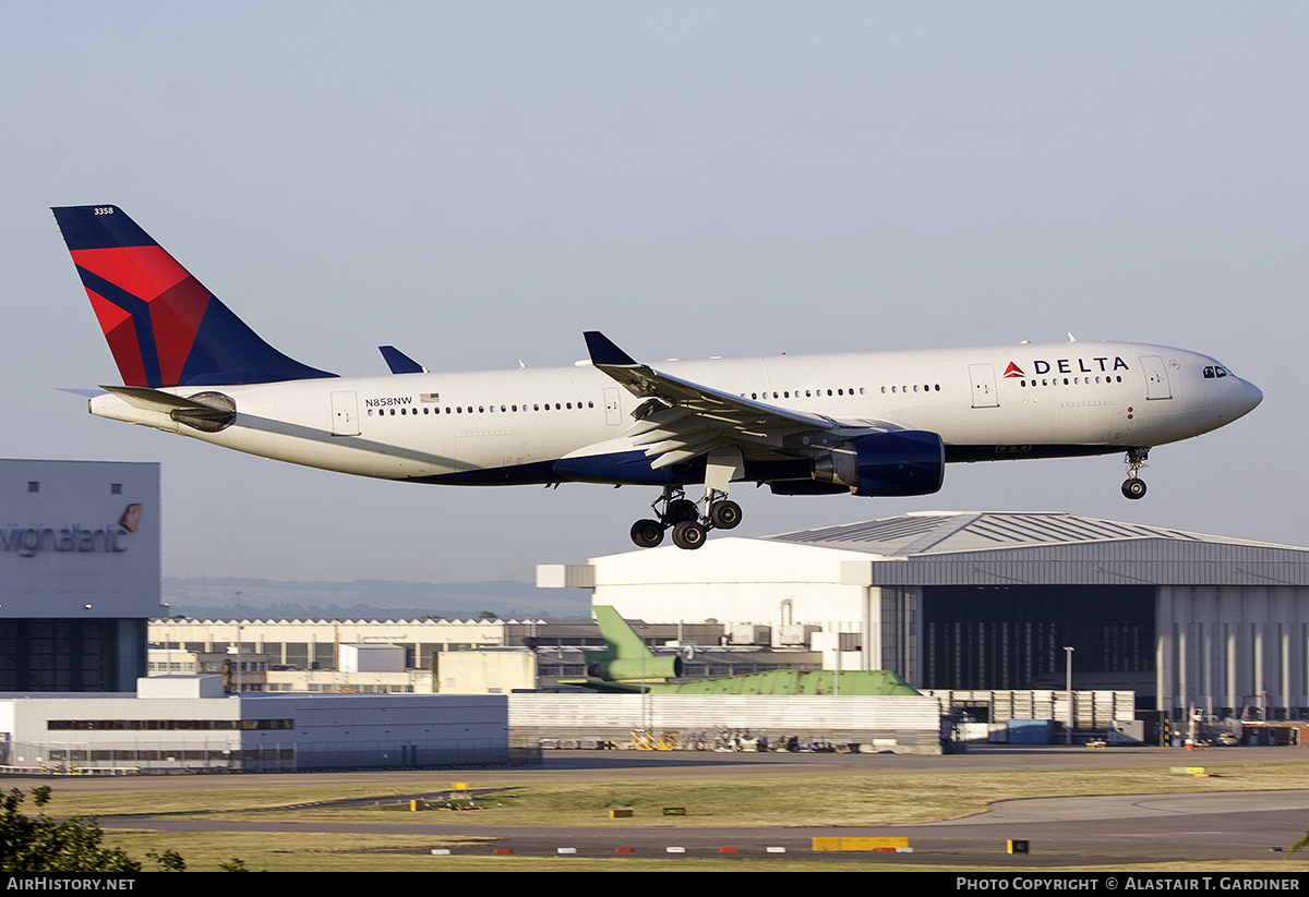 Aircraft Photo of N858NW | Airbus A330-223 | Delta Air Lines | AirHistory.net #571970