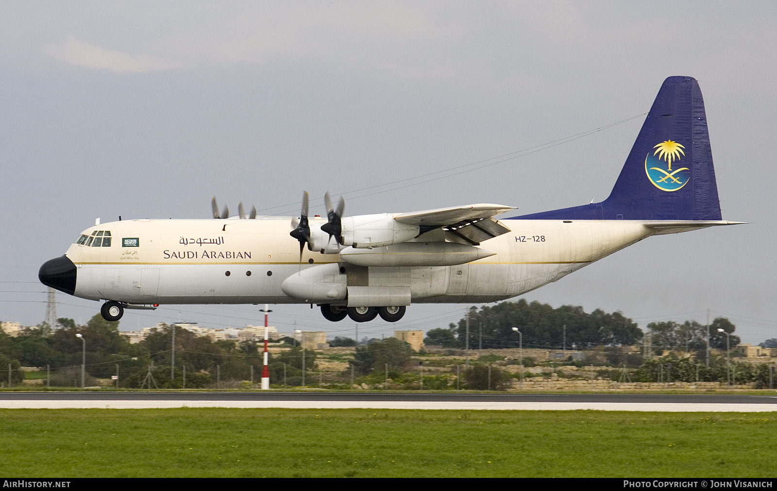 Aircraft Photo of HZ-128 | Lockheed L-100-30 Hercules (382G) | Saudi Arabian Royal Flight | AirHistory.net #571985