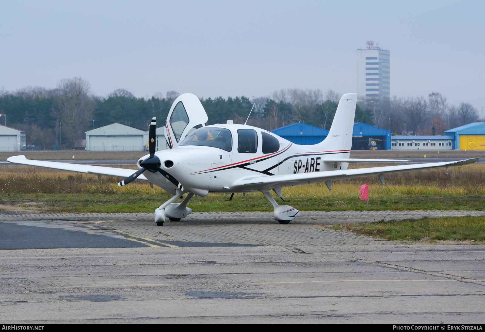 Aircraft Photo of SP-ARE | Cirrus SR-20 G6 | AirHistory.net #572028