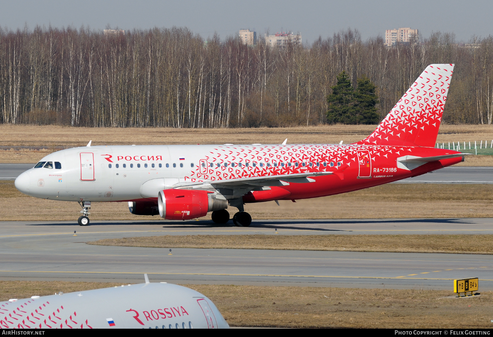 Aircraft Photo of RA-73186 | Airbus A319-111 | Rossiya - Russian Airlines | AirHistory.net #572033