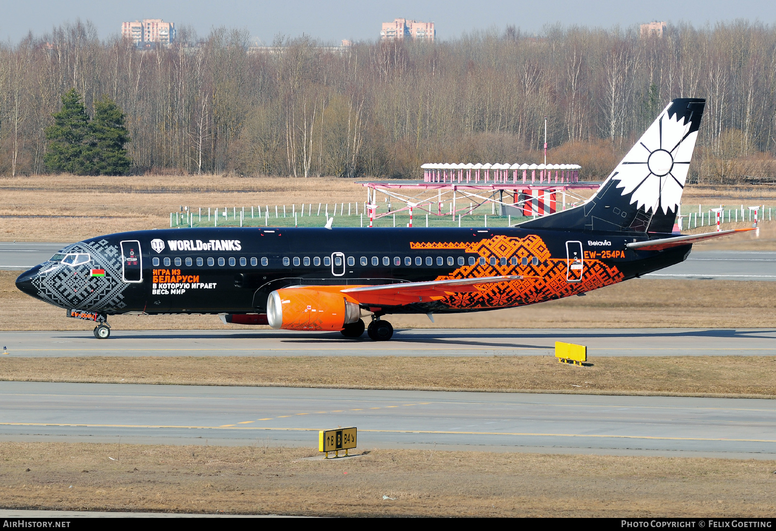 Aircraft Photo of EW-254PA | Boeing 737-3Q8 | Belavia | AirHistory.net #572035