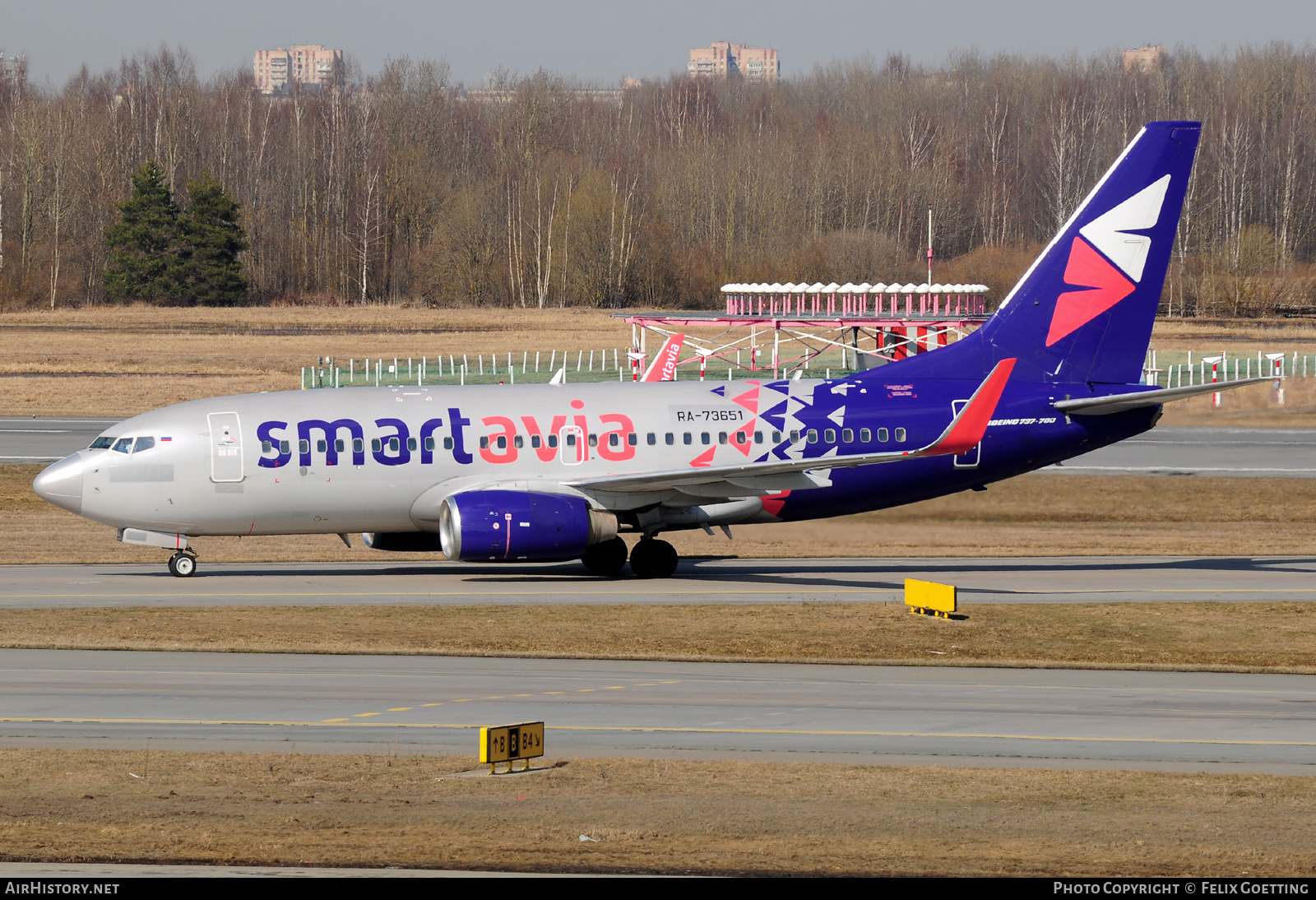 Aircraft Photo of RA-73651 | Boeing 737-752 | Smartavia | AirHistory.net #572042