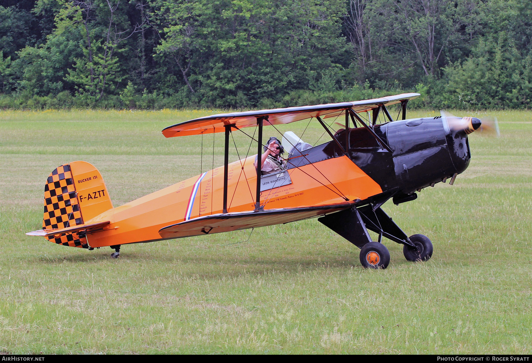 Aircraft Photo of F-AZTT | CASA 1.131E Jungmann | AirHistory.net #572064