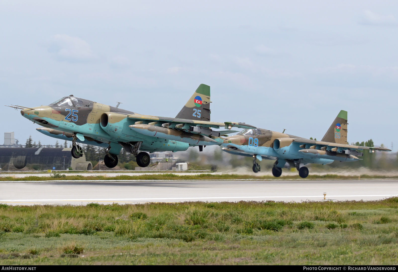 Aircraft Photo of 25 blue | Sukhoi Su-25BM | Azerbaijan - Air Force | AirHistory.net #572087