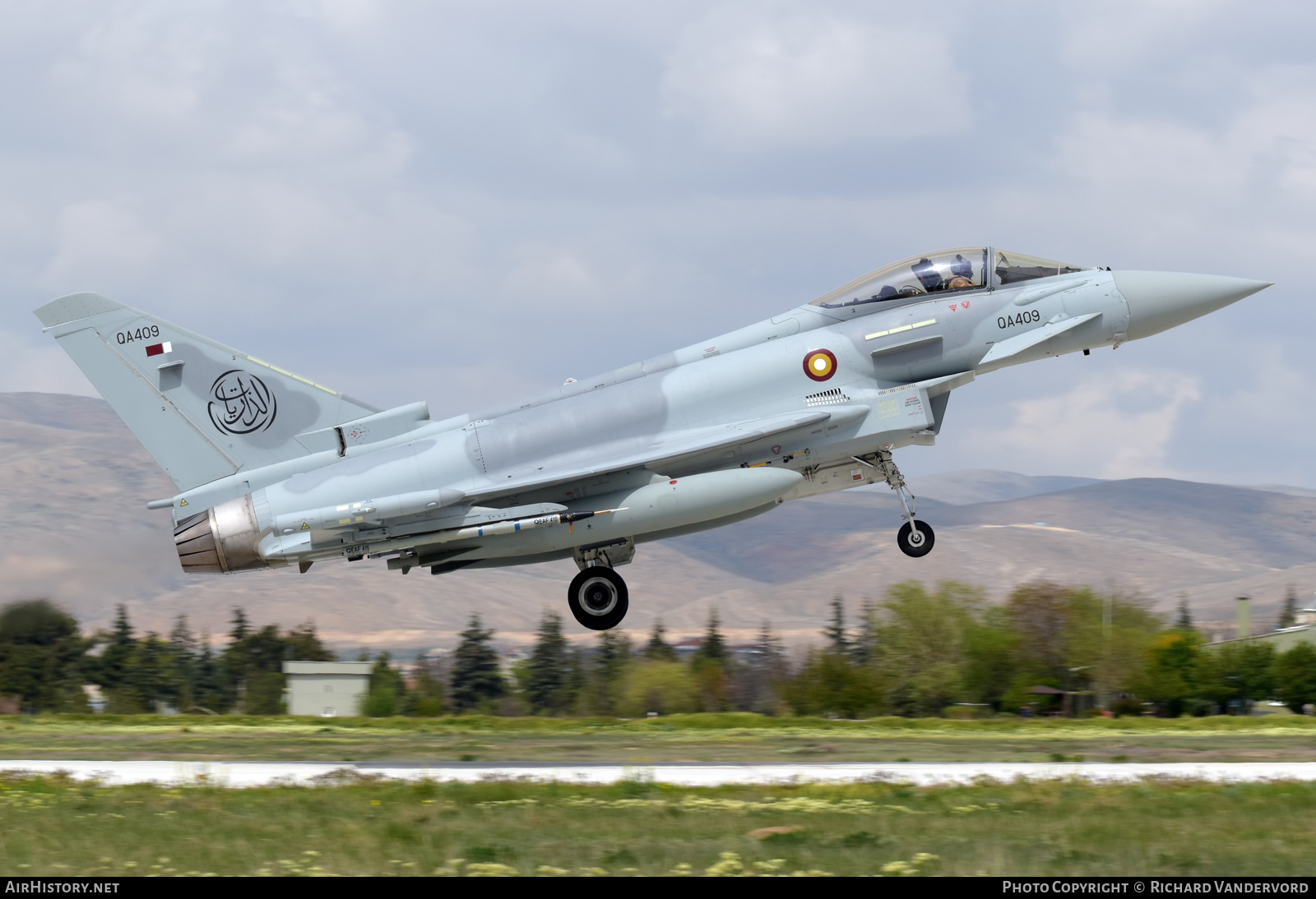 Aircraft Photo of QA409 | Eurofighter EF-2000 Typhoon | Qatar - Air Force | AirHistory.net #572107
