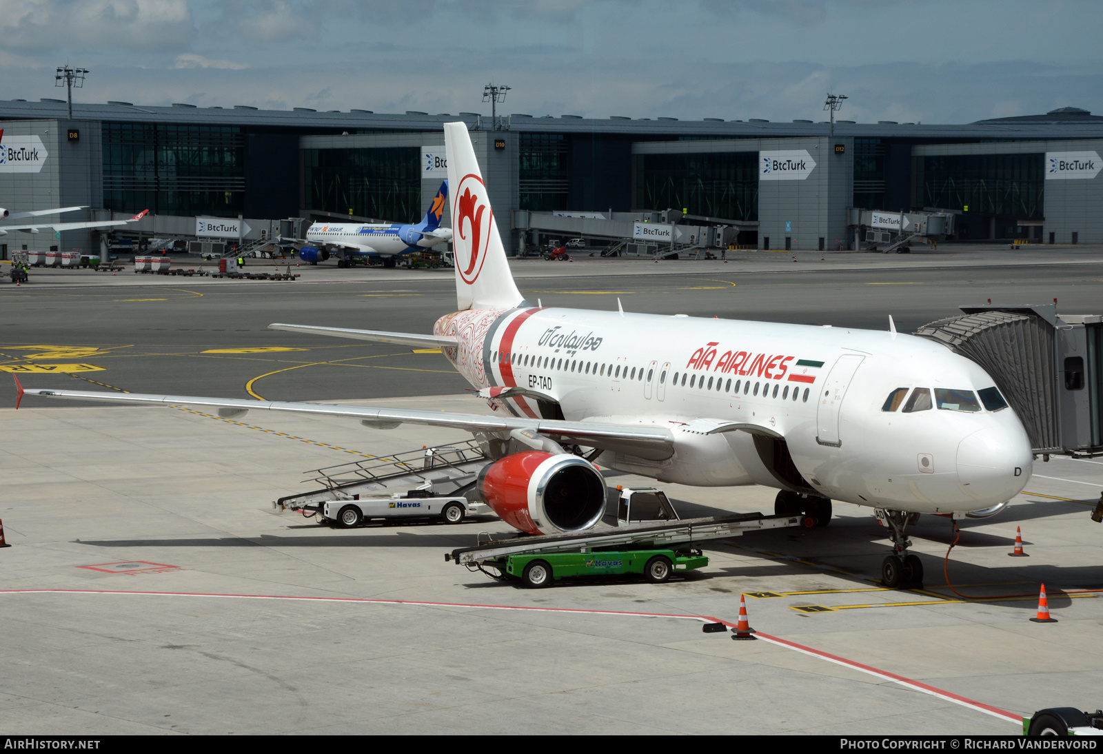 Aircraft Photo of EP-TAD | Airbus A320-231 | ATA Airlines | AirHistory.net #572157