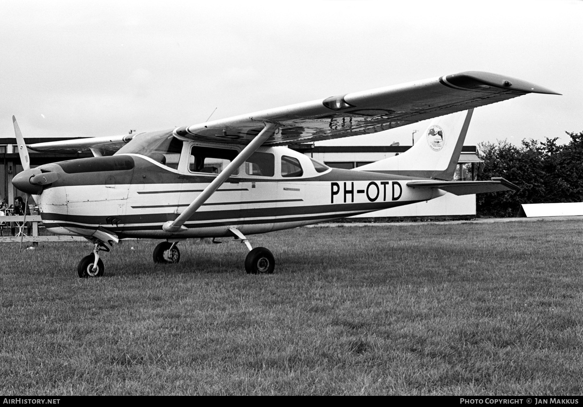 Aircraft Photo of PH-OTD | Cessna U206A Super Skywagon | AirHistory.net #572190