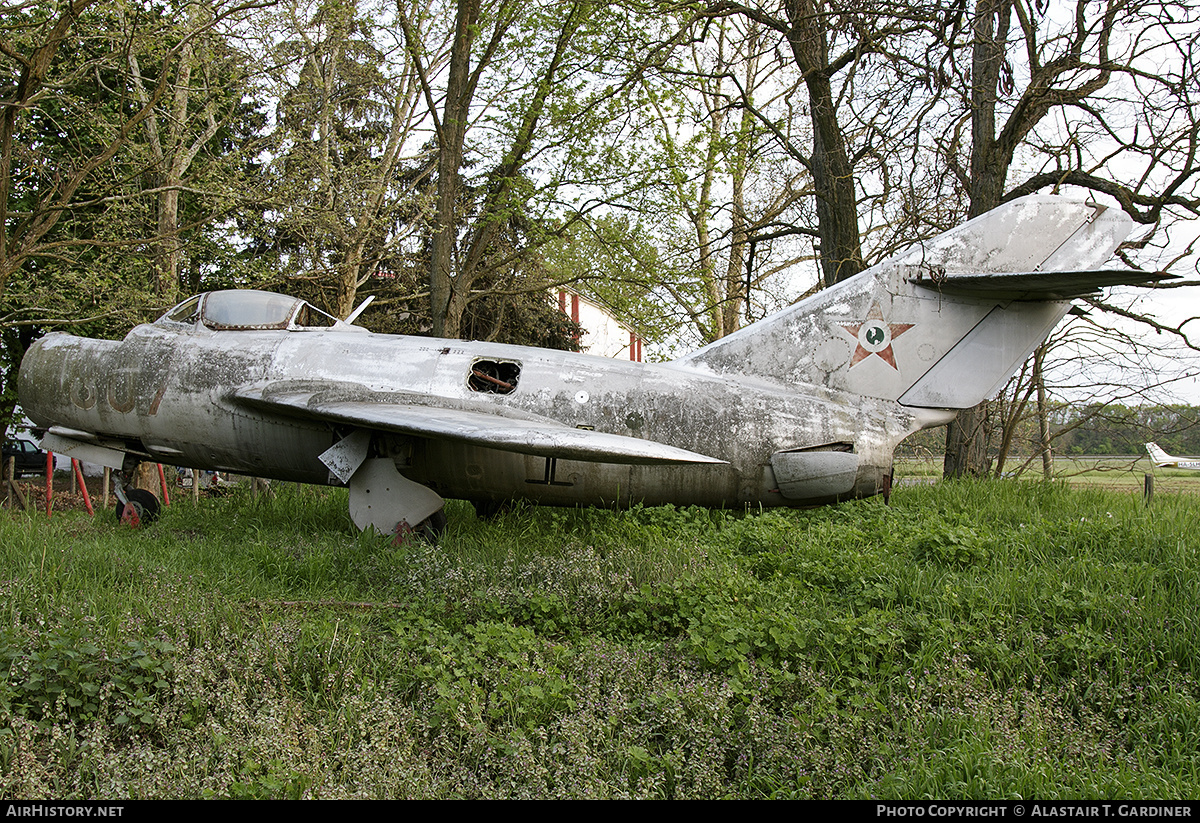 Aircraft Photo of 807 | Mikoyan-Gurevich MiG-15bis | Hungary - Air Force | AirHistory.net #572212