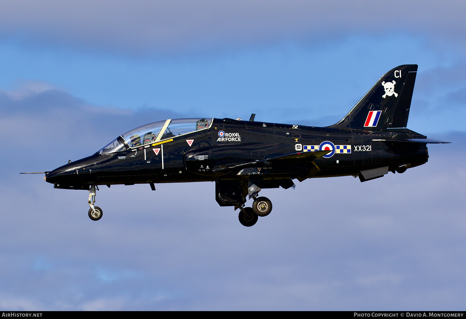Aircraft Photo of XX321 | British Aerospace Hawk T.1A | UK - Air Force | AirHistory.net #572254