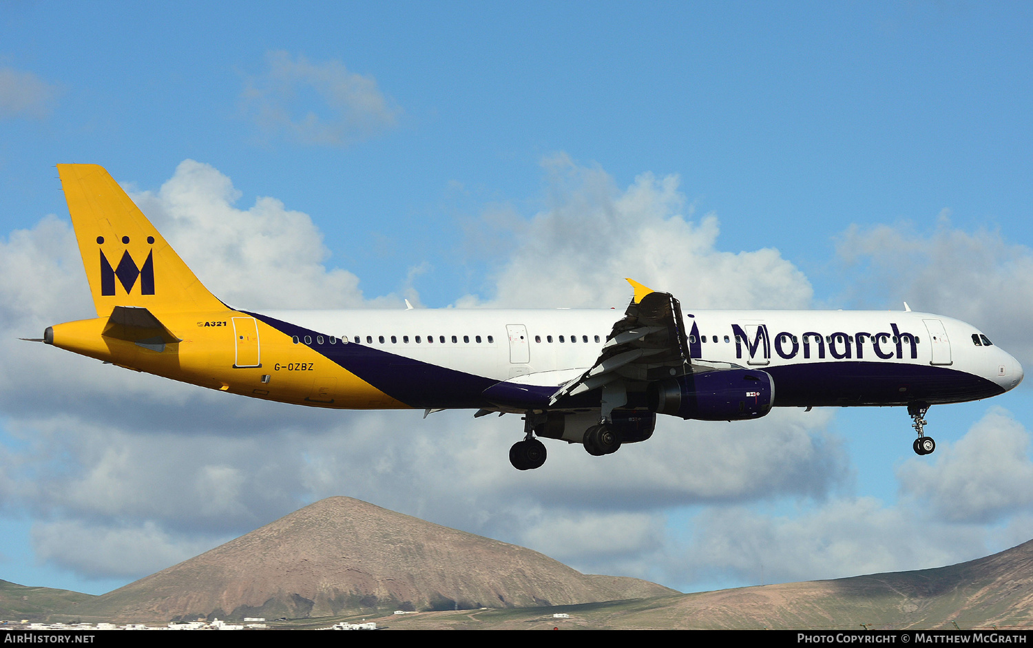 Aircraft Photo of G-OZBZ | Airbus A321-213 | Monarch Airlines | AirHistory.net #572255