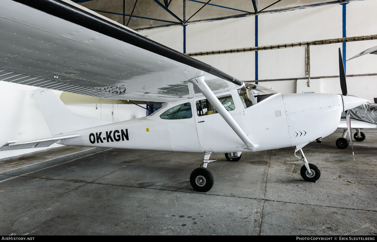 Aircraft Photo of OK-KGN | Cessna 182J Skylane | AirHistory.net #572260