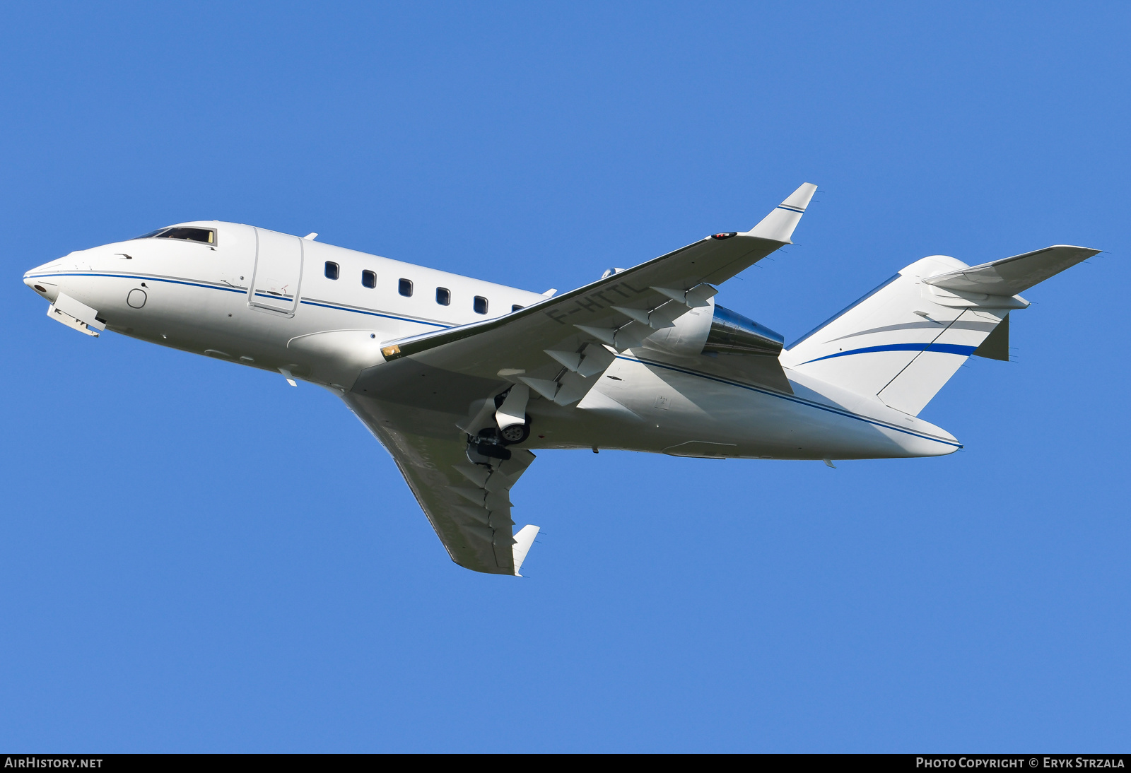 Aircraft Photo of F-HTTL | Bombardier Challenger 650 (CL-600-2B16) | AirHistory.net #572293