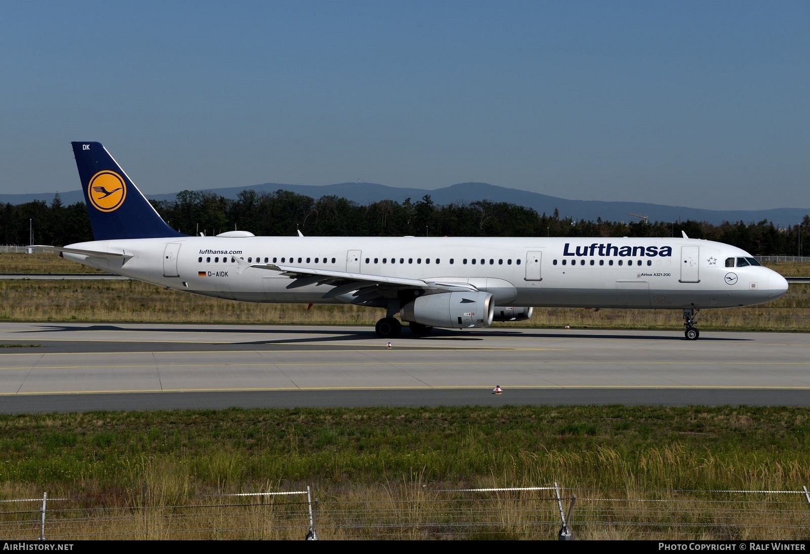 Aircraft Photo of D-AIDK | Airbus A321-231 | Lufthansa | AirHistory.net #572316
