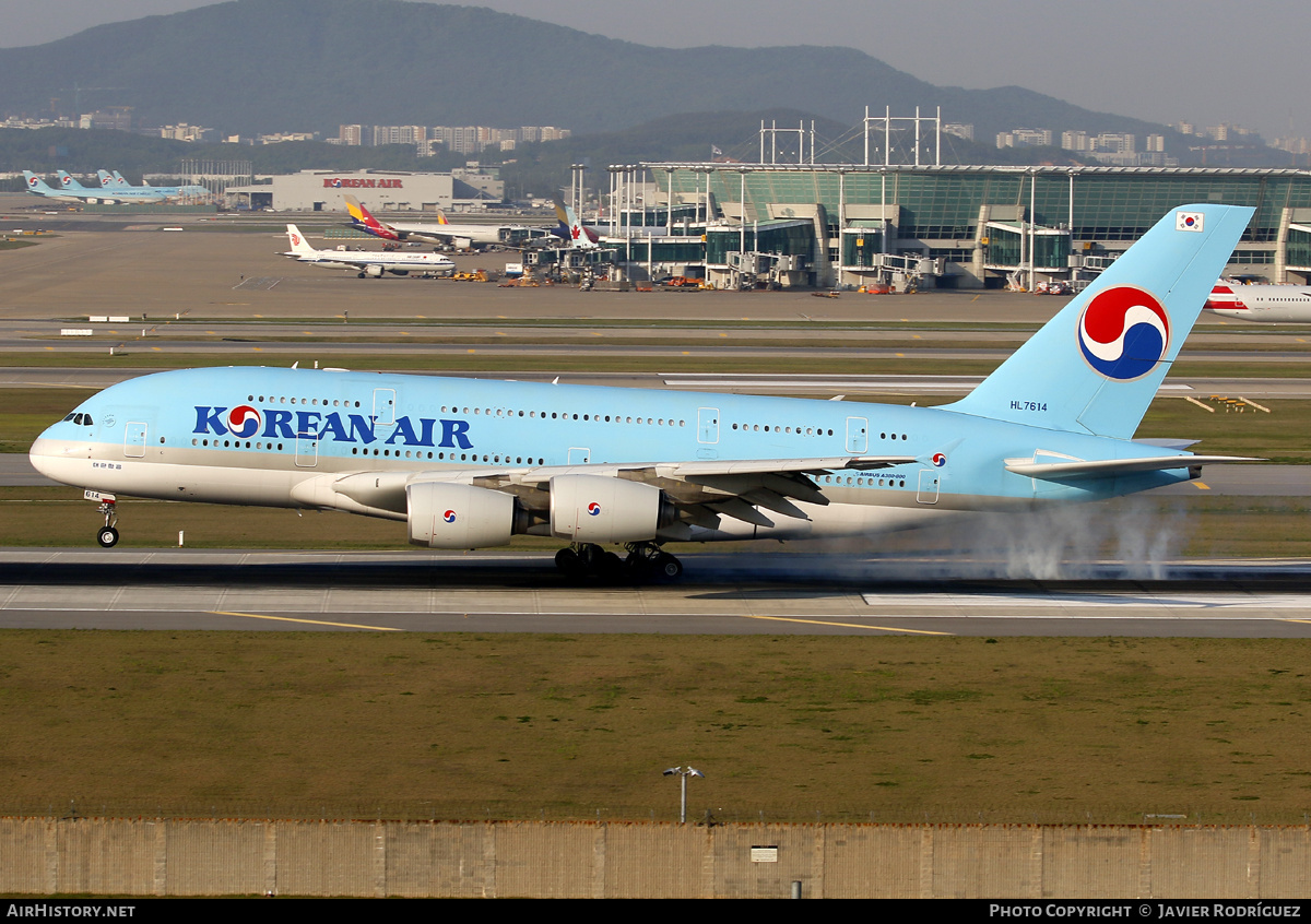 Aircraft Photo of HL7614 | Airbus A380-861 | Korean Air | AirHistory.net #572349
