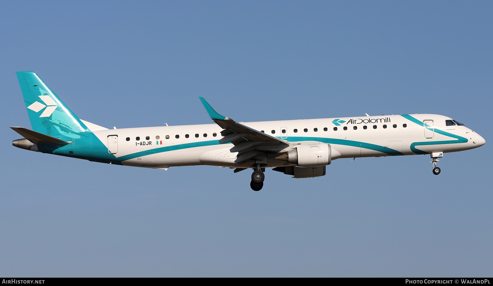 Aircraft Photo of I-ADJR | Embraer 195LR (ERJ-190-200LR) | Air Dolomiti | AirHistory.net #572425