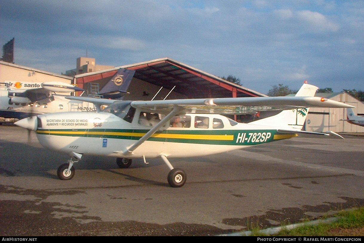 Aircraft Photo of HI-782SP | Cessna T207A Turbo Stationair 8 | Secretaría de Estado de Medio Ambiente y Recursos Naturales | AirHistory.net #572442