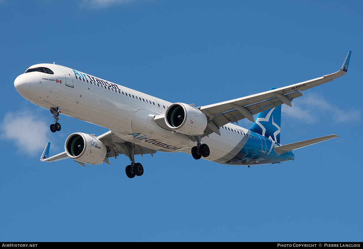 Aircraft Photo of C-GOIS | Airbus A321-271NX | Air Transat | AirHistory.net #572486