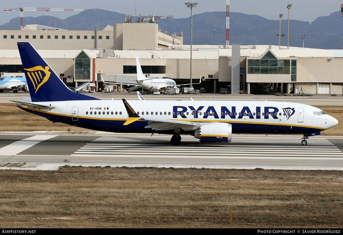 Aircraft Photo of EI-IGW | Boeing 737-8200 Max 200 | Ryanair | AirHistory.net #572563