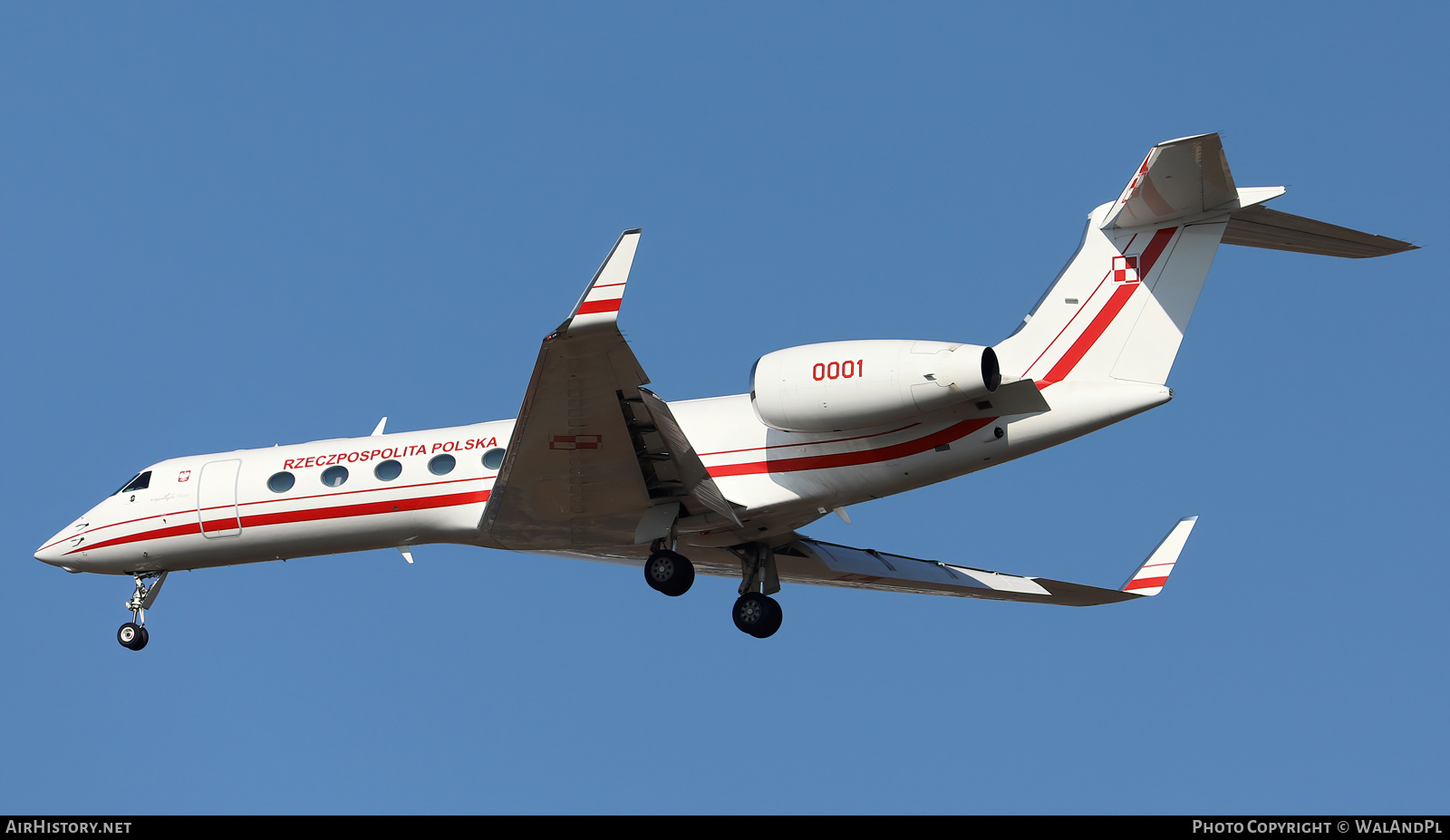 Aircraft Photo of 0001 | Gulfstream Aerospace G-V-SP Gulfstream G550 | Republic of Poland - Rzeczpospolita Polska | AirHistory.net #572613