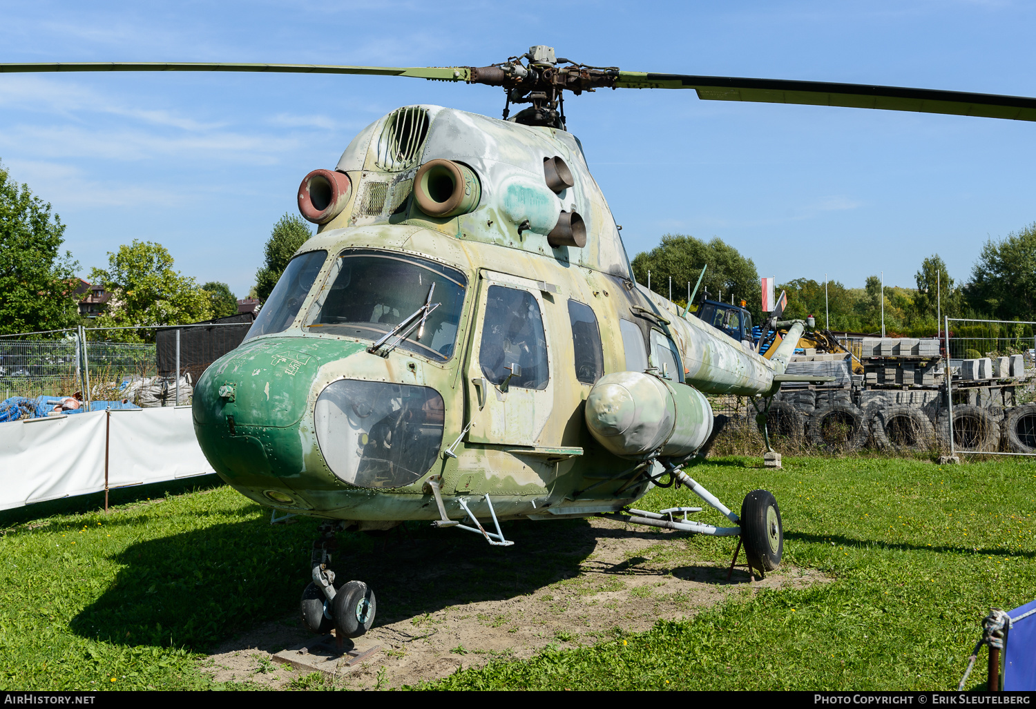 Aircraft Photo of 4512 | Mil Mi-2RL | Poland - Air Force | AirHistory.net #572618