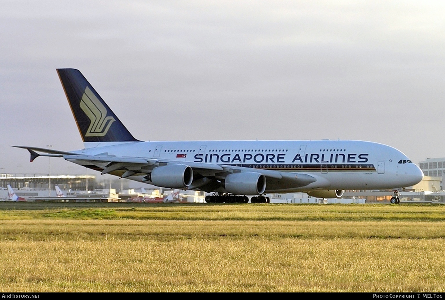 Aircraft Photo of 9V-SKF | Airbus A380-841 | Singapore Airlines | AirHistory.net #572683
