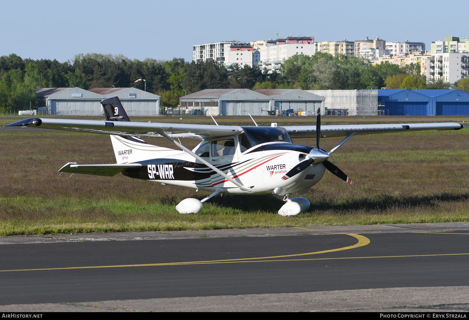 Aircraft Photo of SP-WAR | Cessna 182T Skylane | Warter Aviation Fuels | AirHistory.net #572696