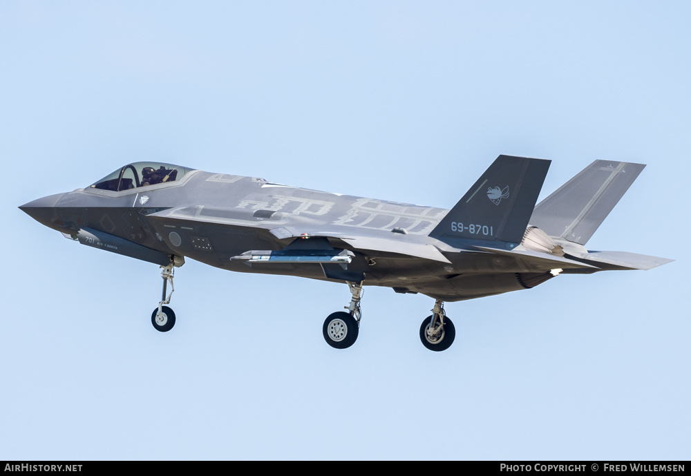 Aircraft Photo of 69-8701 | Lockheed Martin F-35A Lightning II | Japan - Air Force | AirHistory.net #572705