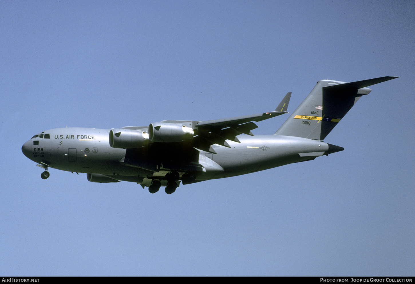Aircraft Photo of 01-0188 / 10188 | Boeing C-17A Globemaster III | USA - Air Force | AirHistory.net #572719