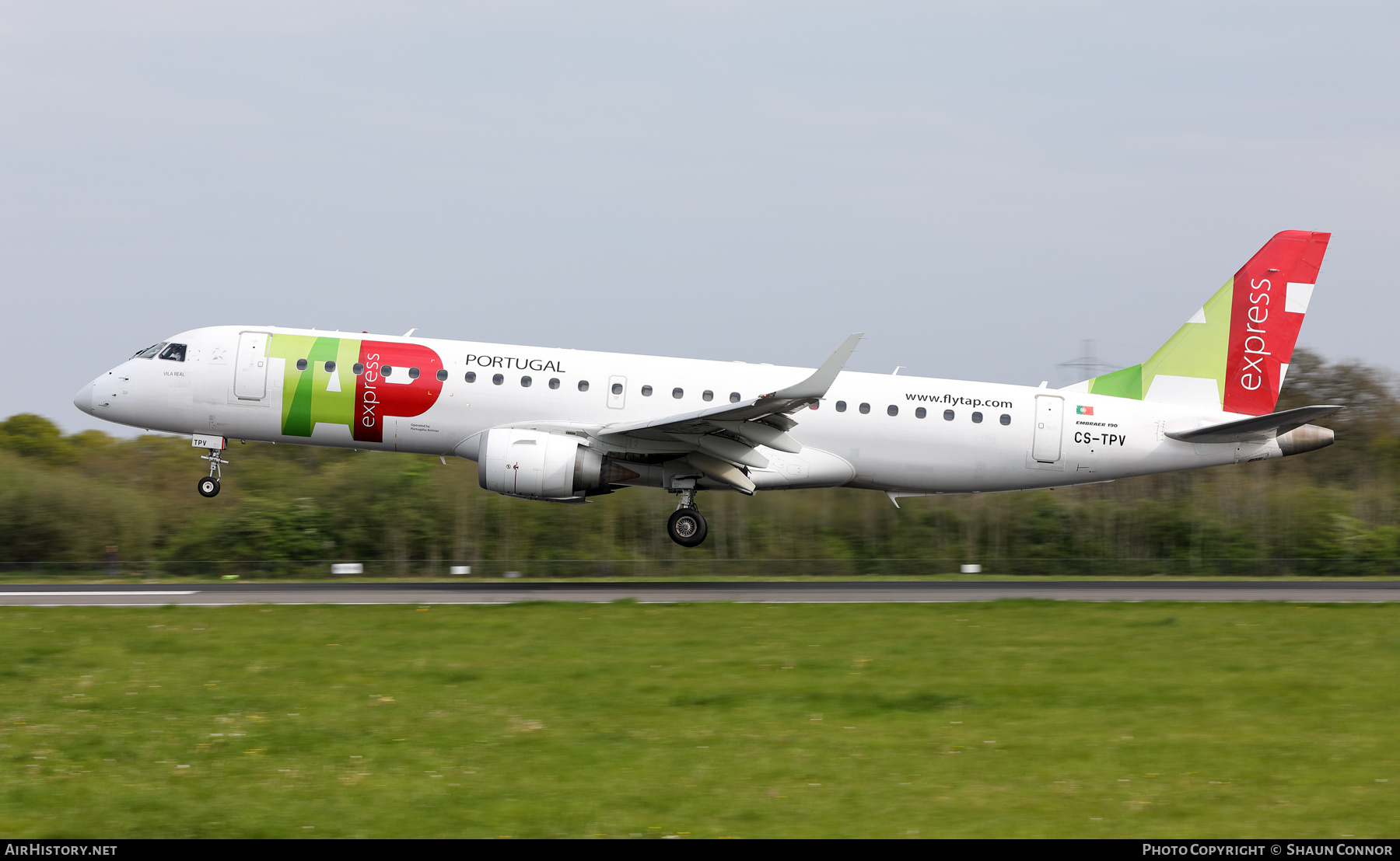 Aircraft Photo of CS-TPV | Embraer 190LR (ERJ-190-100LR) | TAP Portugal Express | AirHistory.net #572721