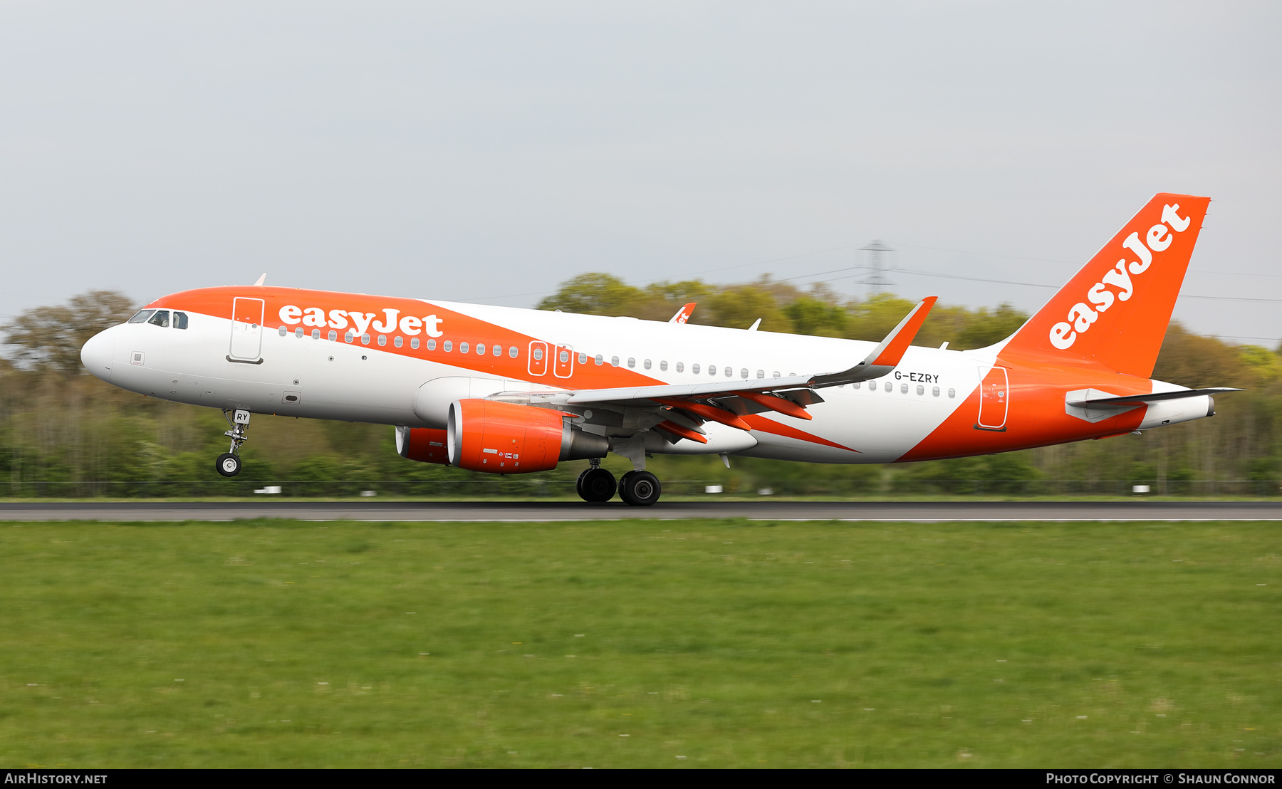 Aircraft Photo of G-EZRY | Airbus A320-214 | EasyJet | AirHistory.net #572736