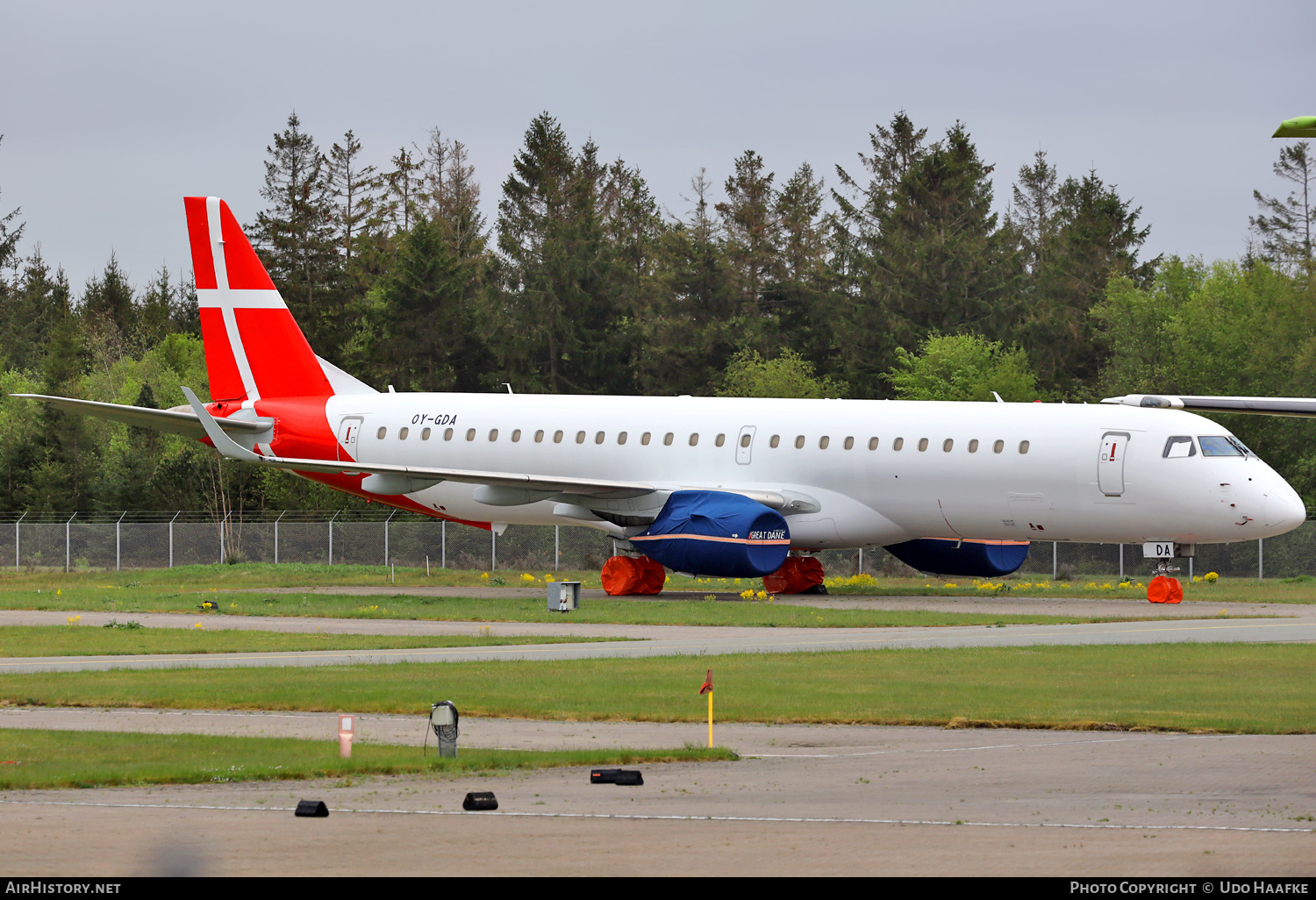Aircraft Photo of OY-GDA | Embraer 195LR (ERJ-190-200LR) | Great Dane Airlines | AirHistory.net #572741