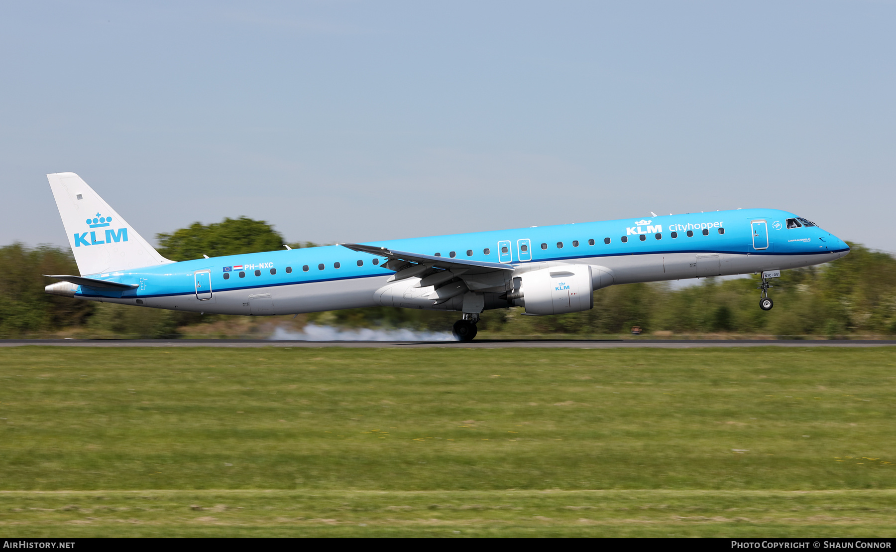 Aircraft Photo of PH-NXC | Embraer 195-E2 (ERJ-190-400) | KLM Cityhopper | AirHistory.net #572769