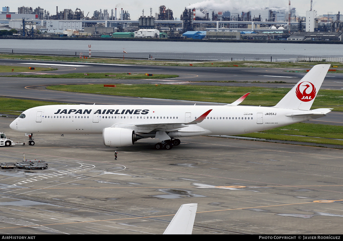 Aircraft Photo of JA05XJ | Airbus A350-941 | Japan Airlines - JAL | AirHistory.net #572810