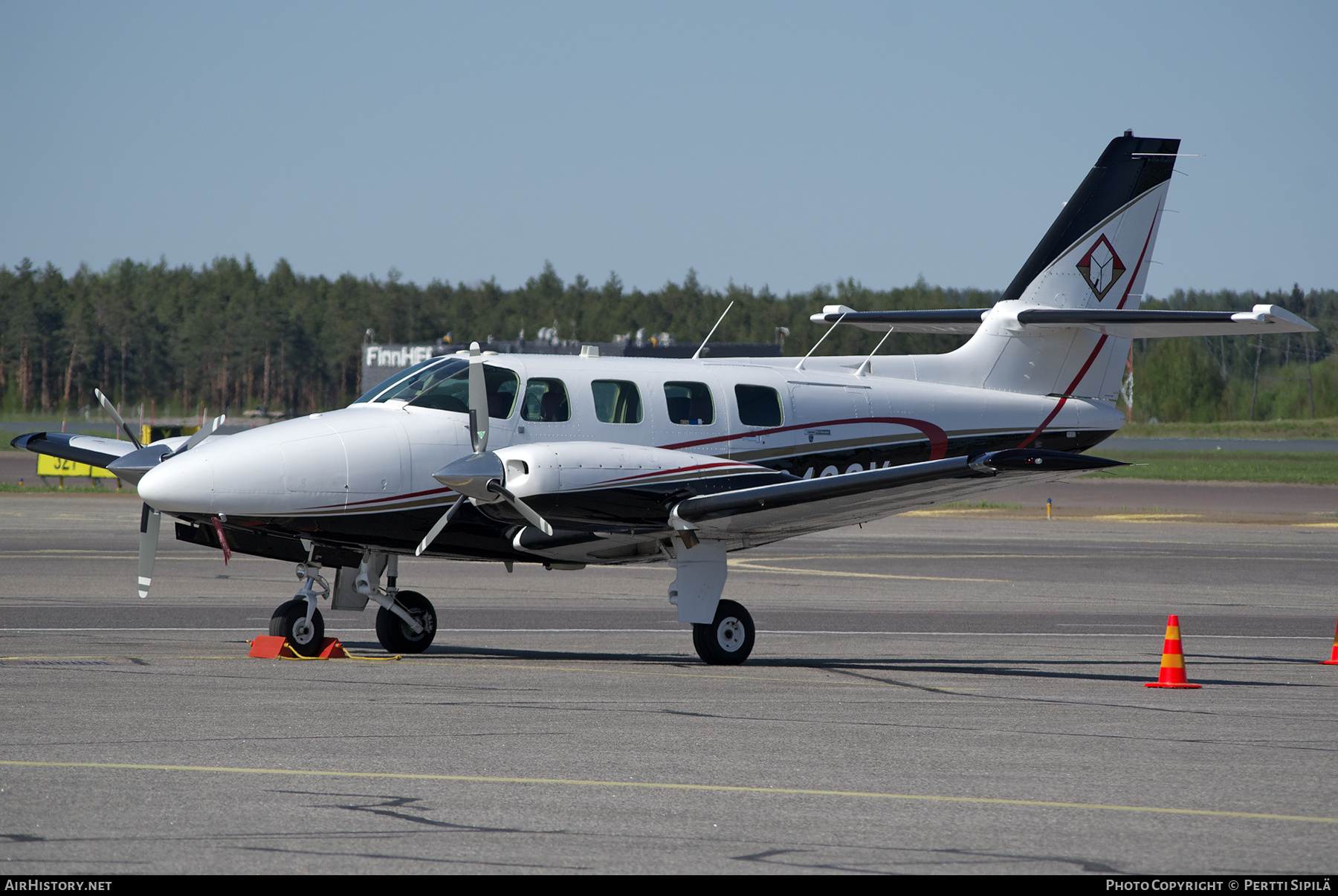 Aircraft Photo of N6498V | Cessna T303 Crusader | AirHistory.net #572922