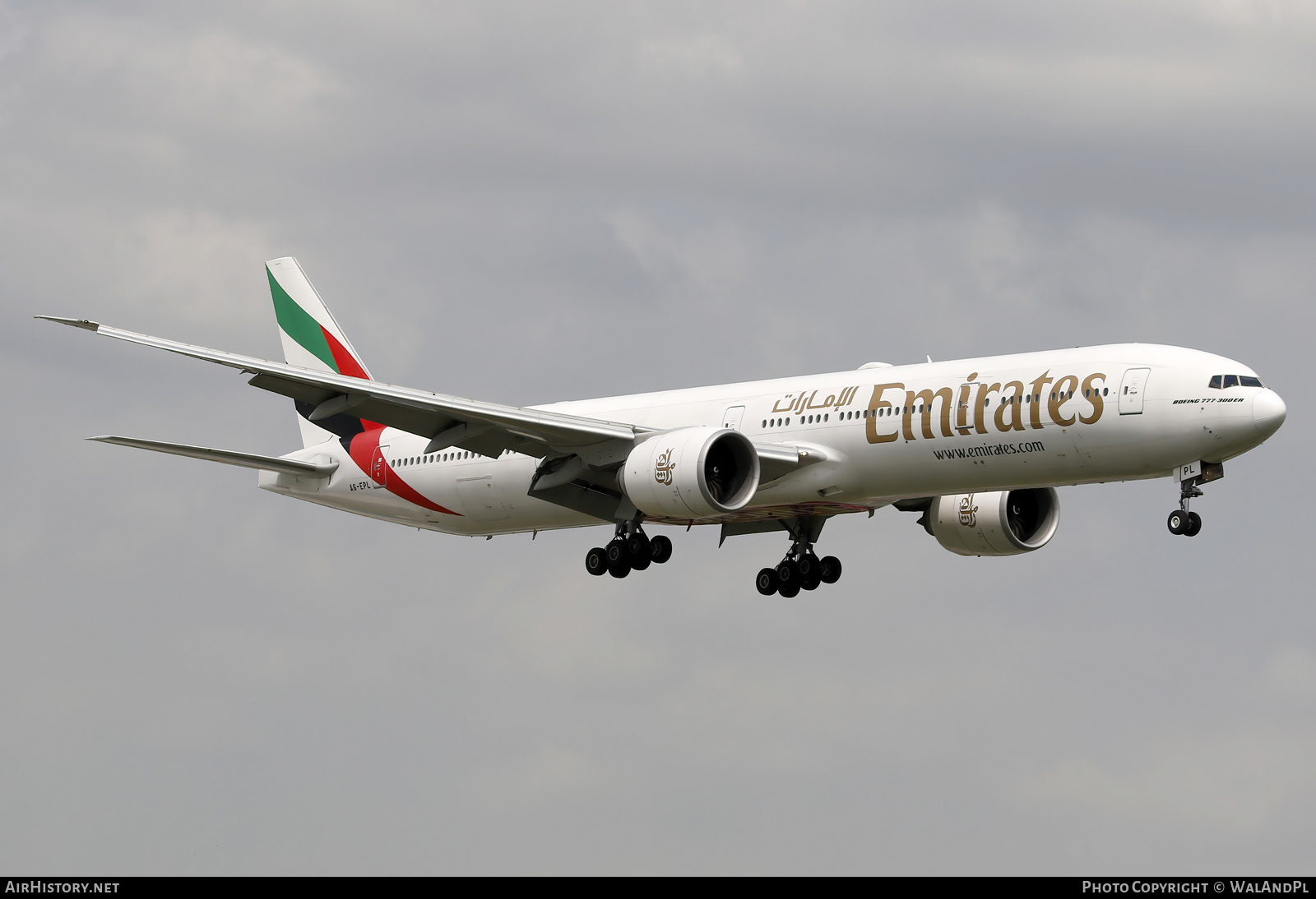 Aircraft Photo of A6-EPL | Boeing 777-31H/ER | Emirates | AirHistory.net #573074