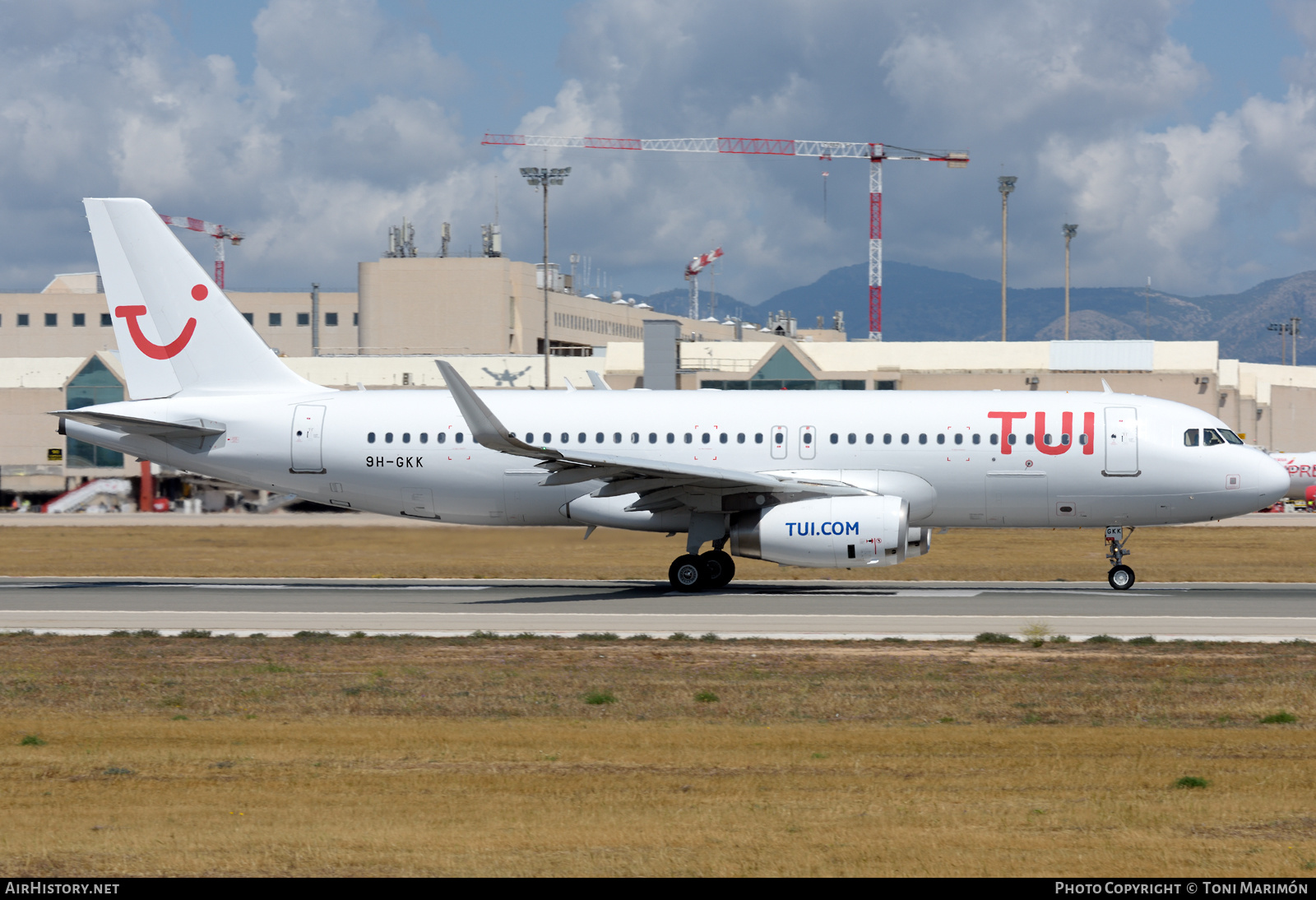 Aircraft Photo of 9H-GKK | Airbus A320-232 | TUI | AirHistory.net #573077