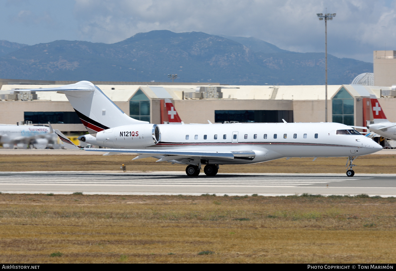 Aircraft Photo of N121QS | Bombardier Global 6500 (BD-700-1A10) | AirHistory.net #573136