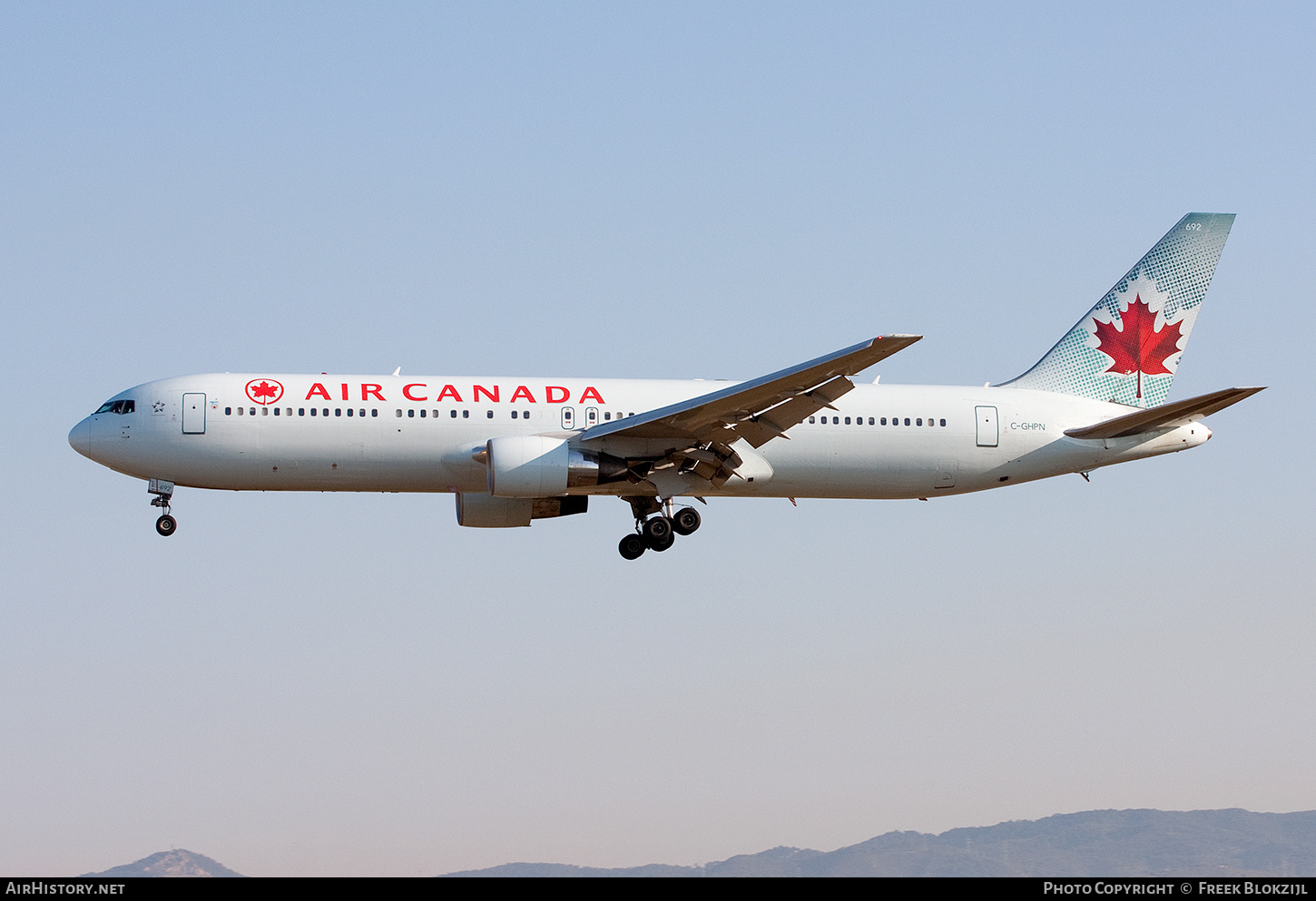 Aircraft Photo of C-GHPN | Boeing 767-33A/ER | Air Canada | AirHistory.net #573185