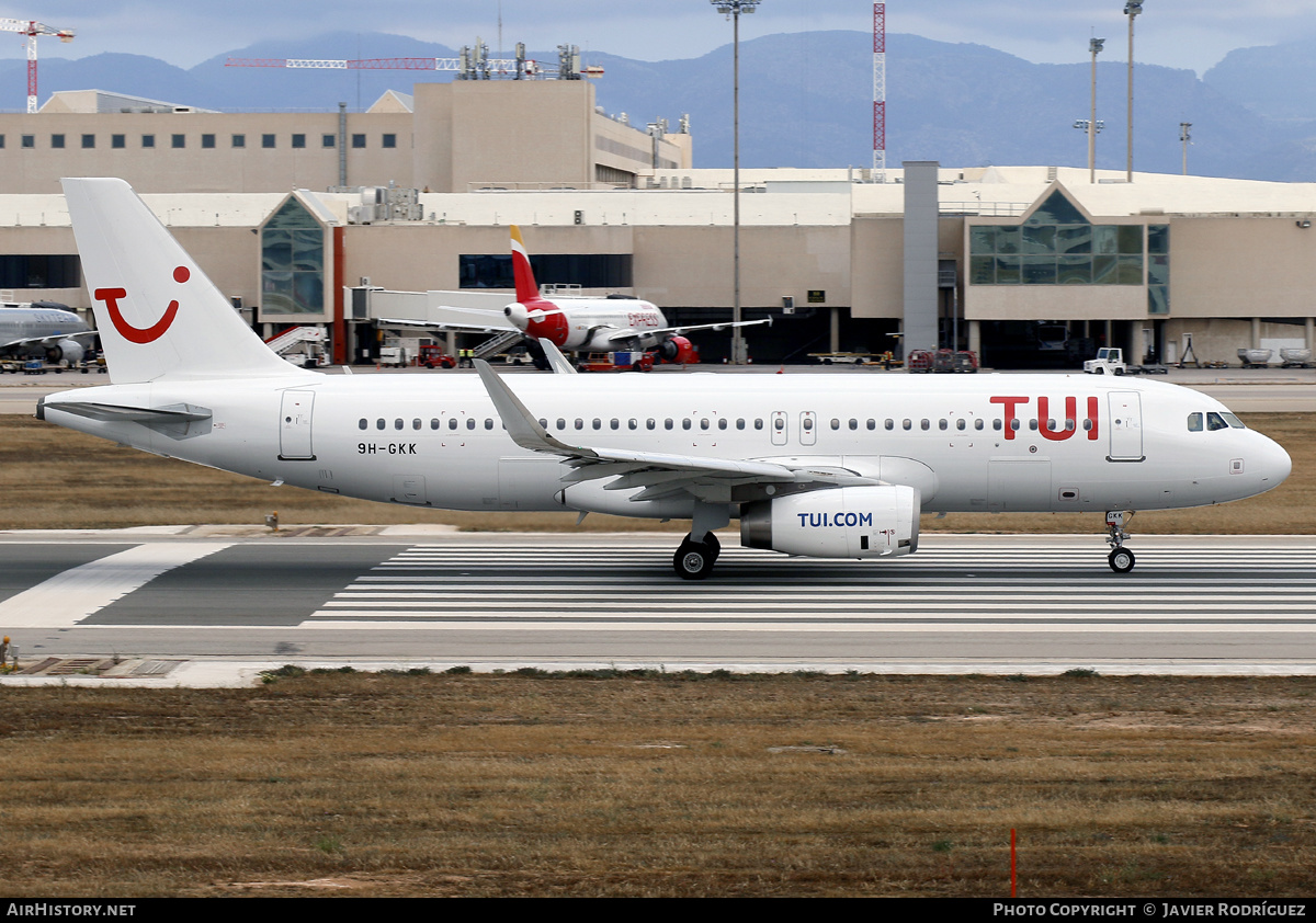 Aircraft Photo of 9H-GKK | Airbus A320-232 | TUI | AirHistory.net #573215