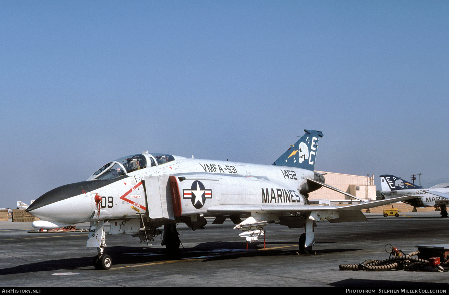 Aircraft Photo of 151452 / 1452 | McDonnell F-4N Phantom II | USA - Marines | AirHistory.net #573219