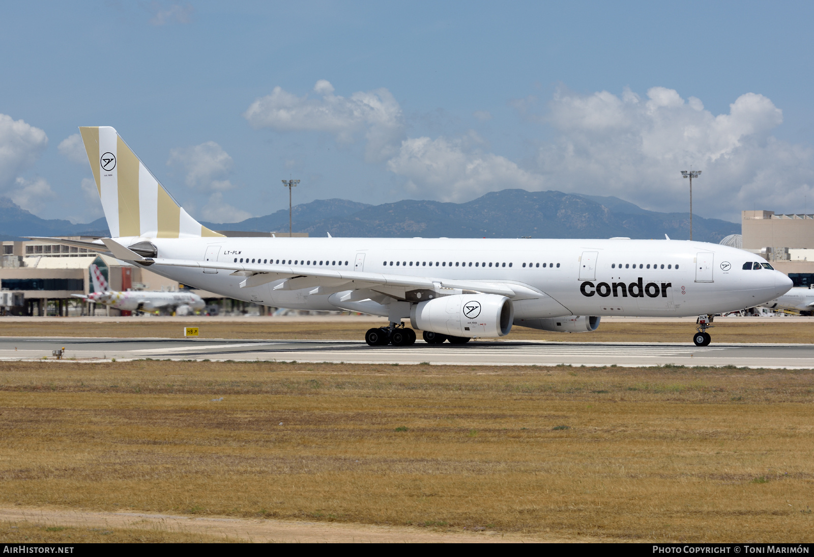 Aircraft Photo of LY-PLW | Airbus A330-243 | Condor Flugdienst | AirHistory.net #573220